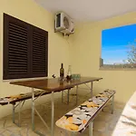 House With A Parking Space Kasic, Sibenik - 11079 * Пировац