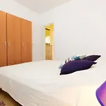 Дом отдыха House With A Parking Space Kasic, Sibenik - 11079 Пировац