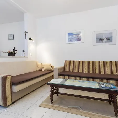 House With A Parking Space Kasic, Sibenik - 11079 بيت للعطل *