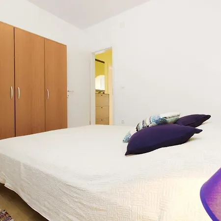 House With A Parking Space Kasic, Sibenik - 11079 *