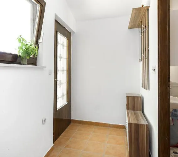 度假居 House With A Parking Space Kasic, Sibenik - 11079